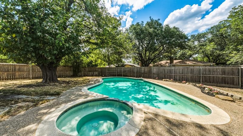 122 Meadowbrook Drive, DeSoto TX 75115 - Photo 37