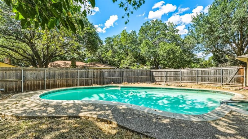 122 Meadowbrook Drive, DeSoto TX 75115 - Photo 40