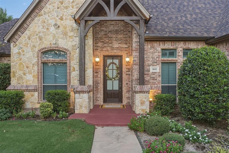 3832 Eagles Nest Trail, Burleson TX 76028 - Photo 2