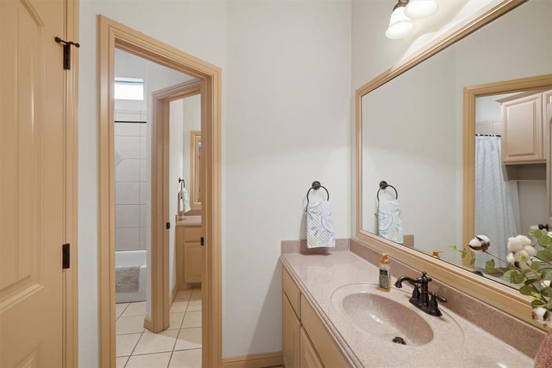 3832 Eagles Nest Trail, Burleson TX 76028 - Photo 28
