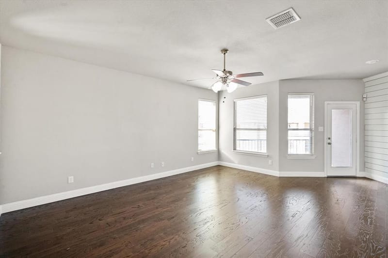 2630 Villa Di Lago # 6, Grand Prairie TX 75054 - Photo 12