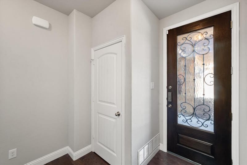 2630 Villa Di Lago # 6, Grand Prairie TX 75054 - Photo 7