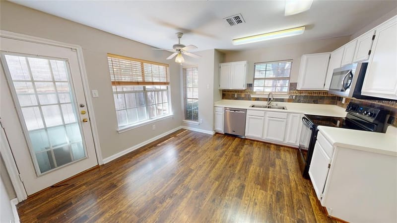 729 Fawn Valley Drive, Allen TX 75002 - Photo 6