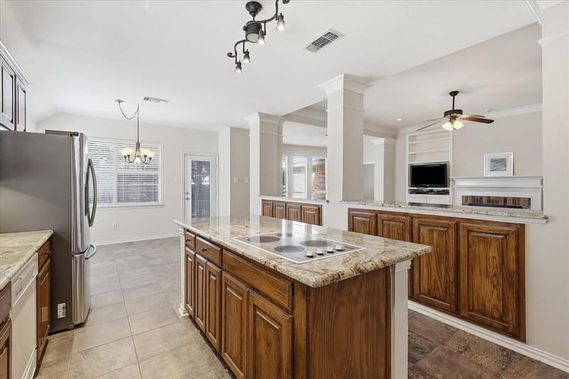 1109 Oakhollow Drive, Corinth TX 76210 - Photo 17
