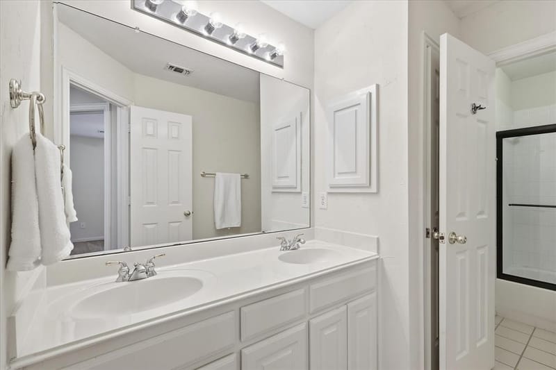 1109 Oakhollow Drive, Corinth TX 76210 - Photo 28