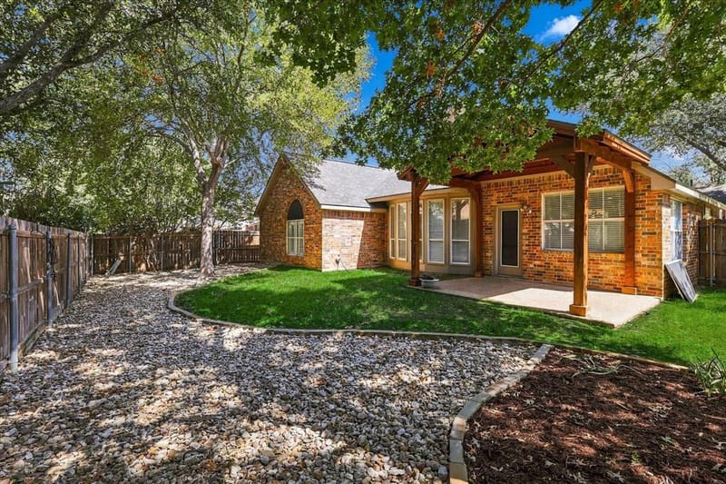 1109 Oakhollow Drive, Corinth TX 76210 - Photo 35