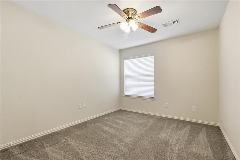 1109 Oakhollow Drive, Corinth TX 76210 - Photo 29