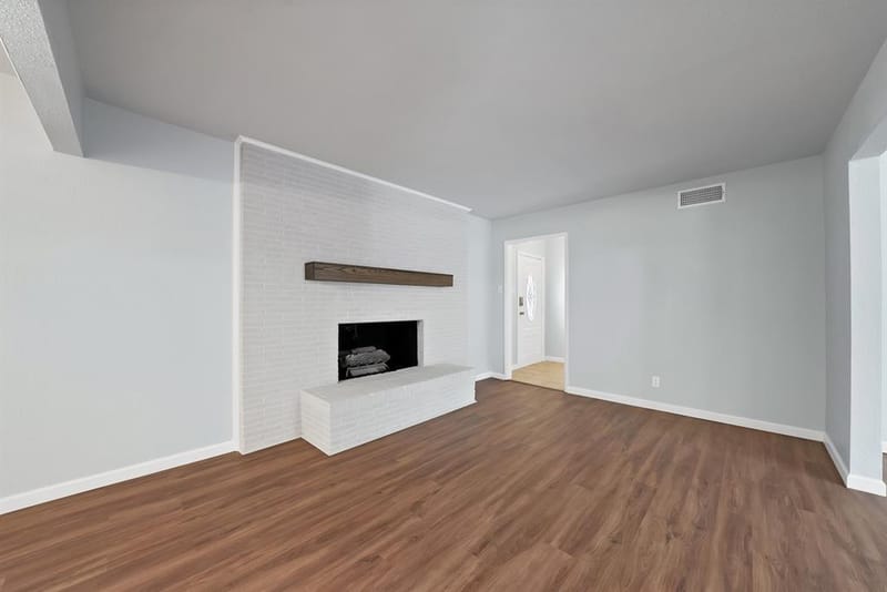 1003 Brookhollow Drive, Irving TX 75061 - Photo 7