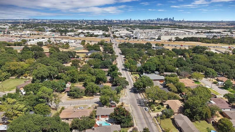 1003 Brookhollow Drive, Irving TX 75061 - Photo 31