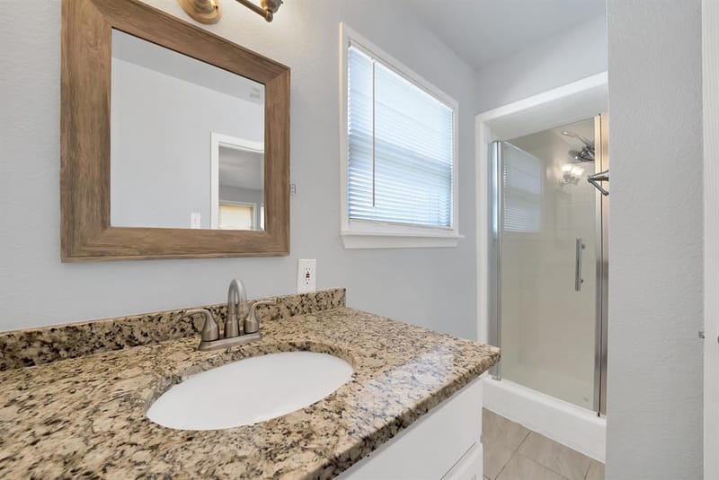 1003 Brookhollow Drive, Irving TX 75061 - Photo 29
