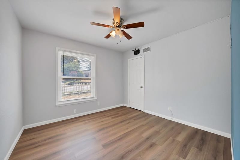 1003 Brookhollow Drive, Irving TX 75061 - Photo 25