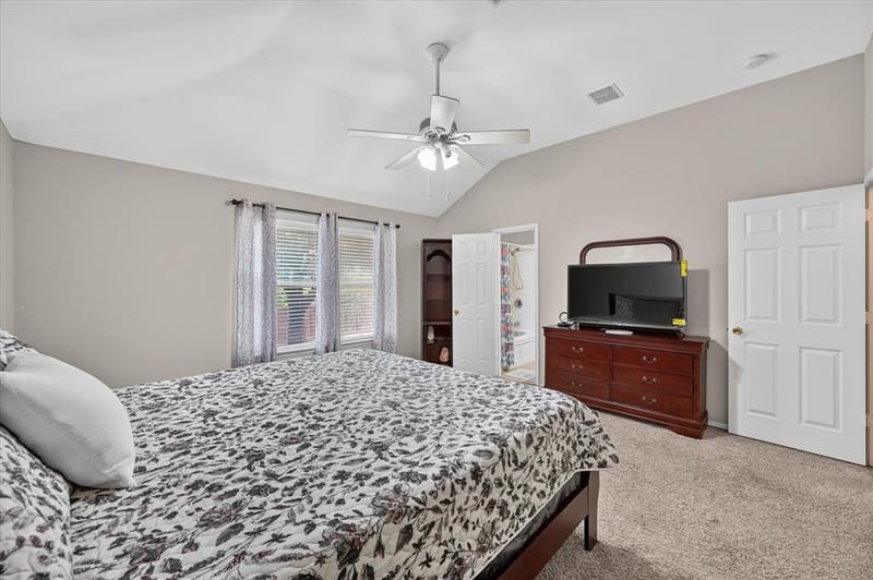 5530 Mandarin Way, Dallas TX 75249 - Photo 22