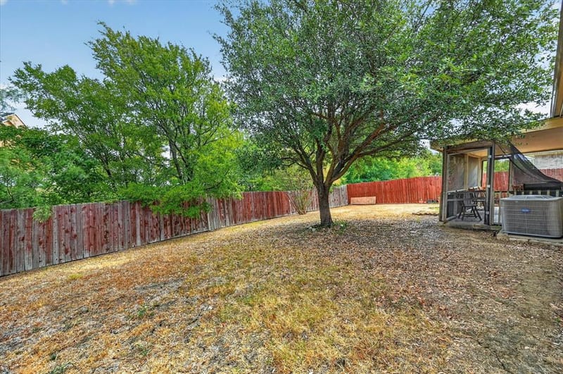 5530 Mandarin Way, Dallas TX 75249 - Photo 34