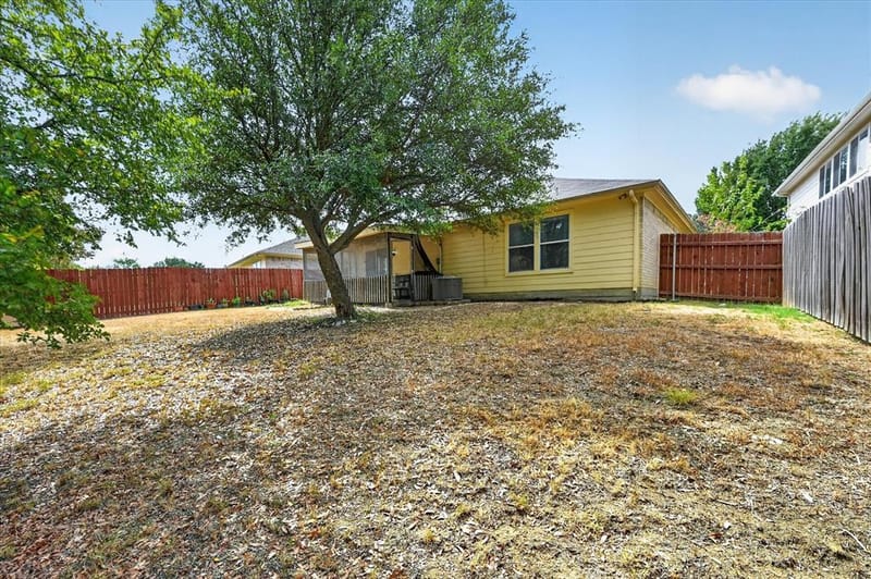 5530 Mandarin Way, Dallas TX 75249 - Photo 33