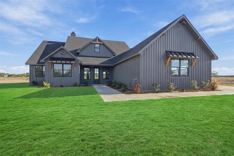 127 Skrivanek Road, Ennis TX 75119 - Photo 2