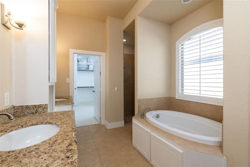 2505 Sanders Court, Bedford TX 76021 - Photo 23
