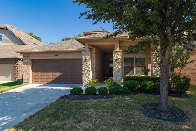 2505 Sanders Court, Bedford TX 76021 - Photo 3