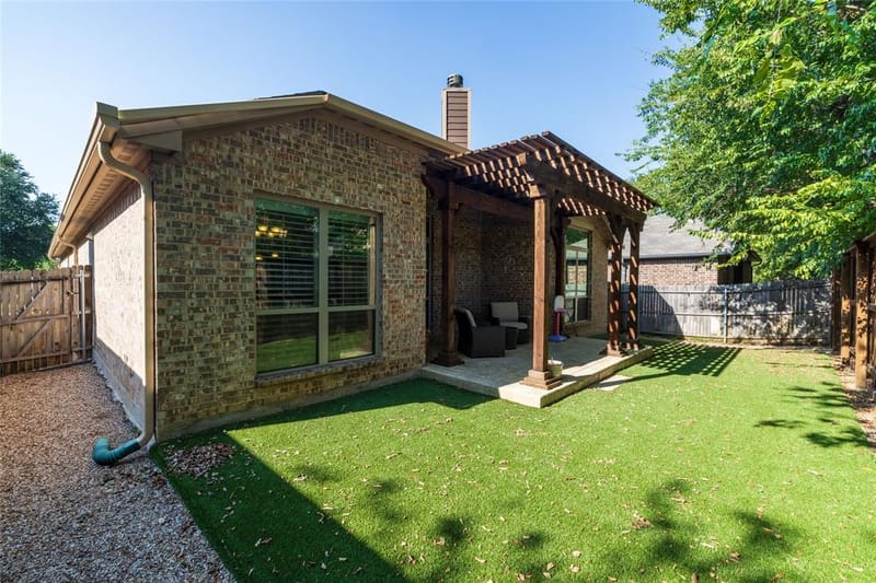 2505 Sanders Court, Bedford TX 76021 - Photo 33