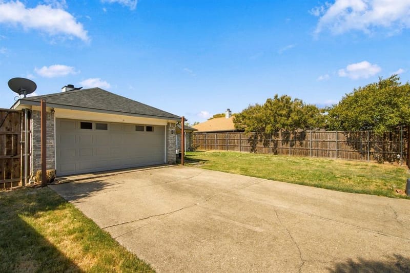 1553 Autumn Breeze Lane, Lewisville TX 75077 - Photo 26