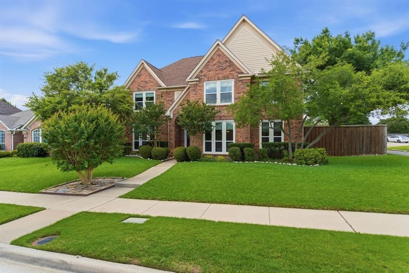 1105 Lakestream Drive, Plano TX 75075 - Photo 2