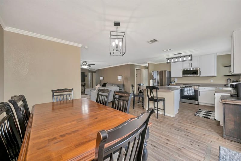 10860 Braemoor Drive, Fort Worth TX 76052 - Photo 15