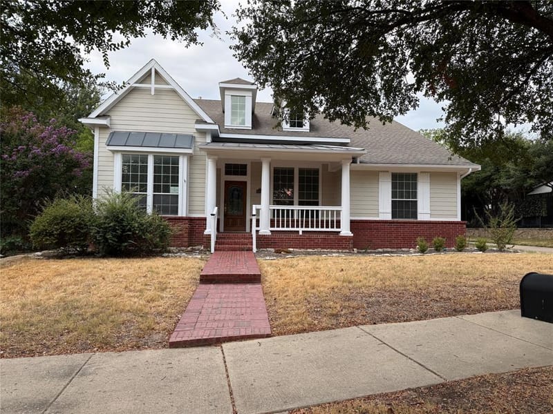 6017 Avalon Street, North Richland Hills TX 76180