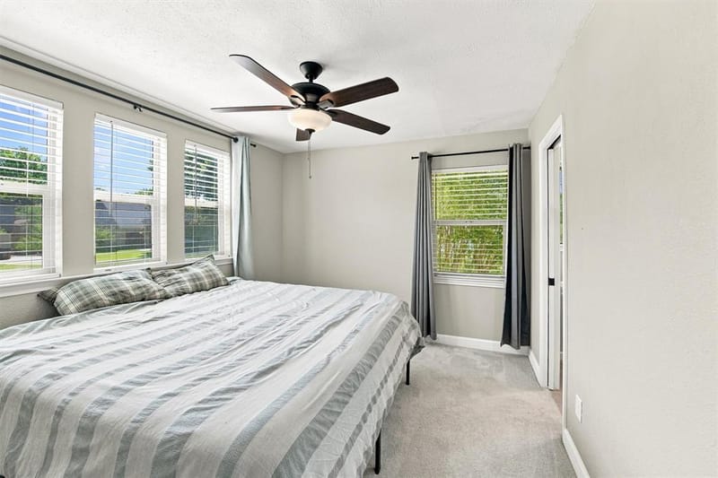12235 Treeview Lane, Farmers Branch TX 75234 - Photo 21