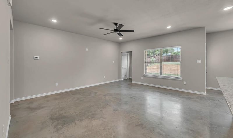 702 N College Street, West TX 76691 - Photo 7