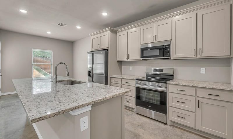 702 N College Street, West TX 76691 - Photo 10