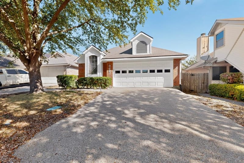 9627 Kerrville Street, Dallas TX 75227 - Photo 2