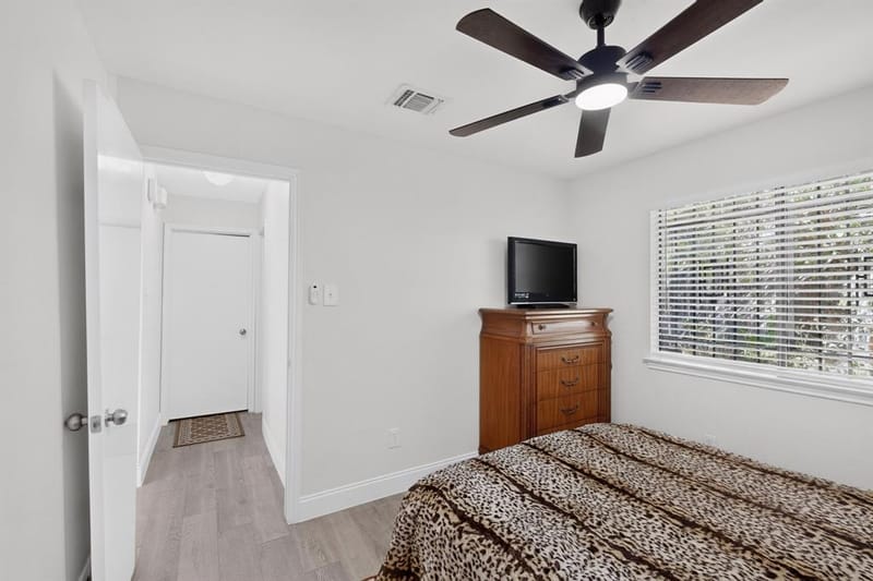 9627 Kerrville Street, Dallas TX 75227 - Photo 24