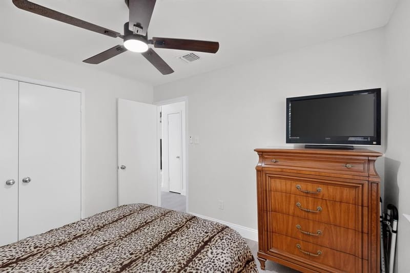 9627 Kerrville Street, Dallas TX 75227 - Photo 25
