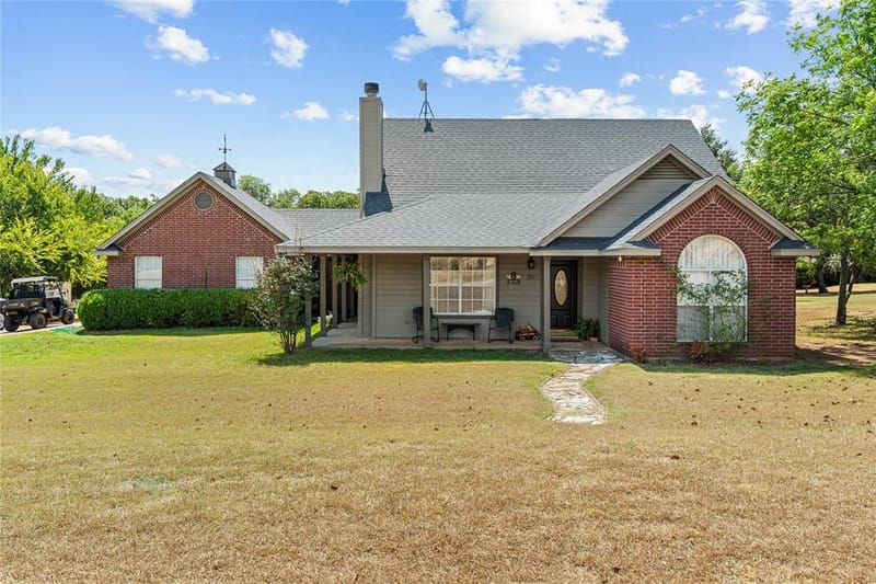 120 Christopher Court, Weatherford TX 76088