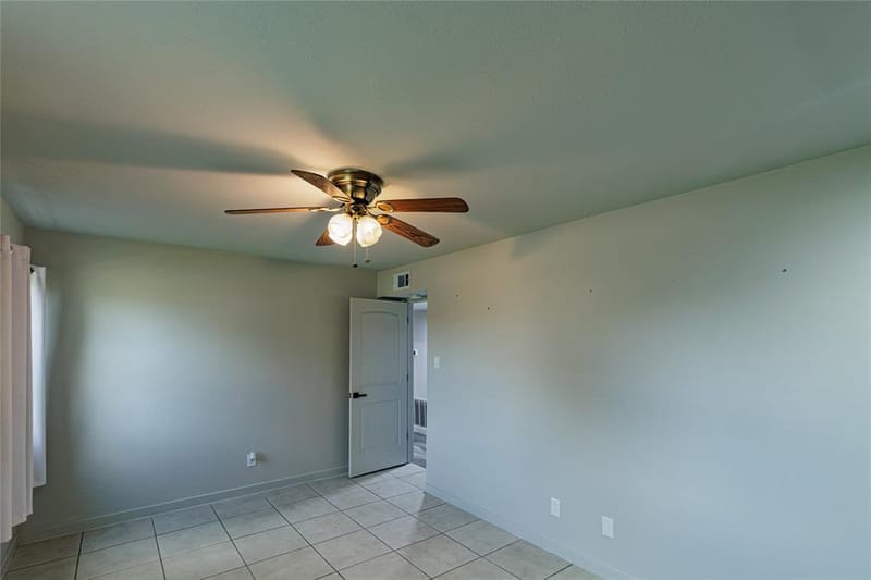 109 Harbor Drive # 105, Runaway Bay TX 76426 - Photo 20