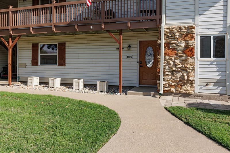109 Harbor Drive # 105, Runaway Bay TX 76426 - Photo 30