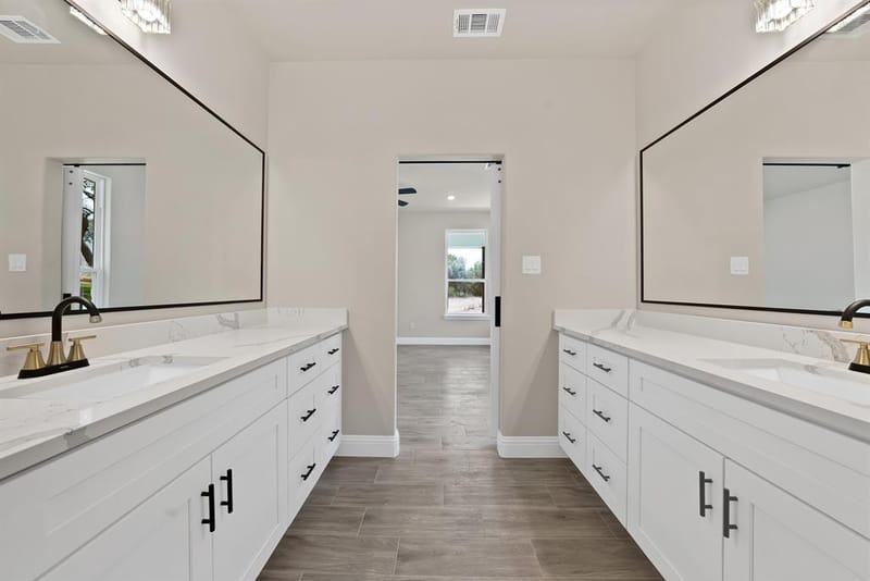 5021 Enchanted Court, Granbury TX 76048 - Photo 28