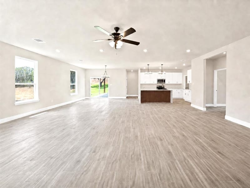 5021 Enchanted Court, Granbury TX 76048 - Photo 11