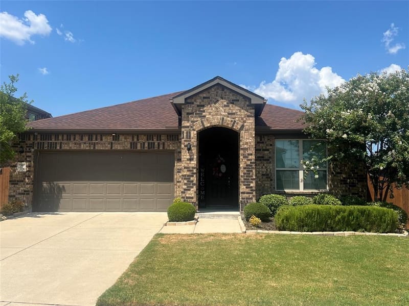 2914 Rosemount Lane, Heartland TX 75126