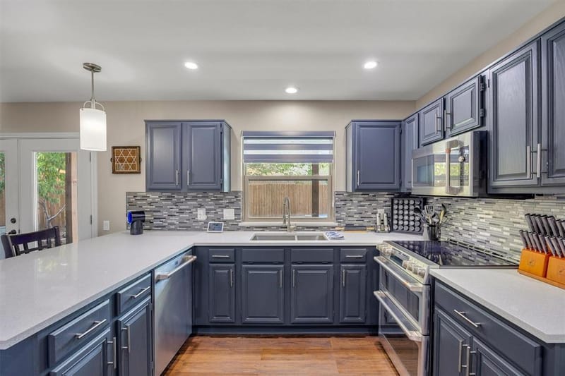 4900 Hibiscus Drive, Arlington TX 76018 - Photo 16