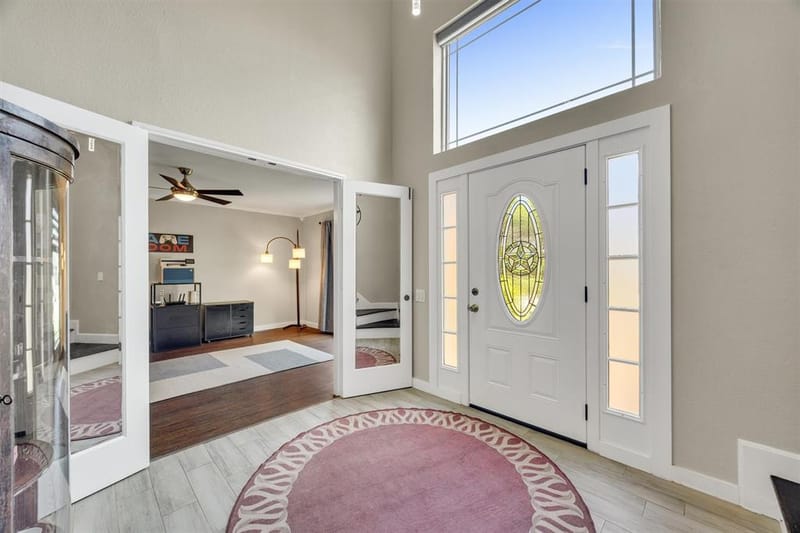 4900 Hibiscus Drive, Arlington TX 76018 - Photo 7