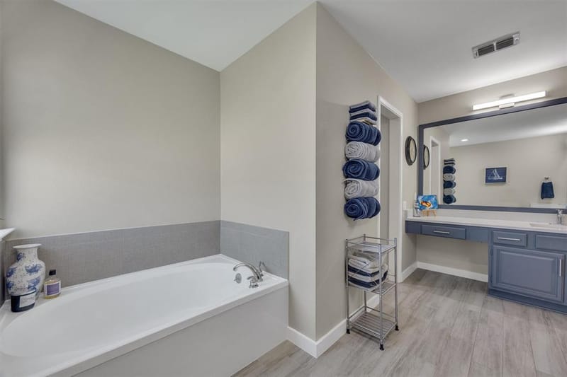 4900 Hibiscus Drive, Arlington TX 76018 - Photo 25