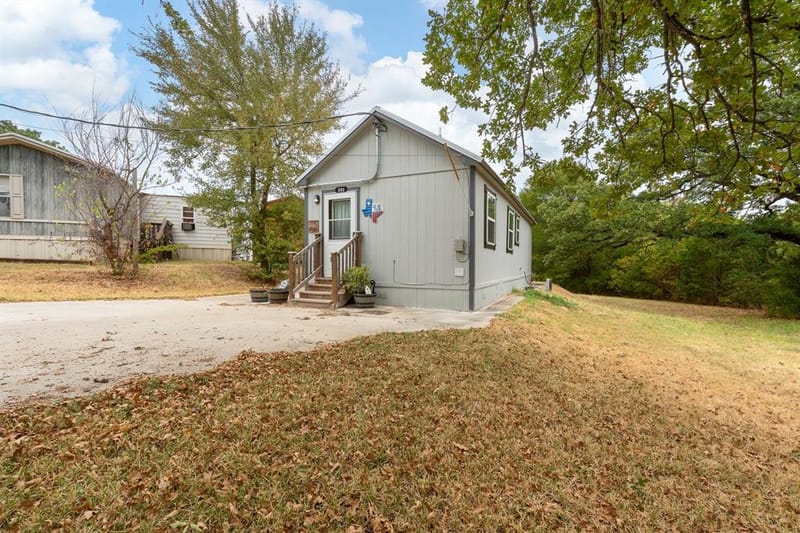 292 Chambers Drive, Alvarado TX 76009 - Photo 17