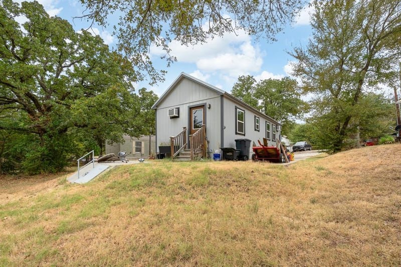 292 Chambers Drive, Alvarado TX 76009 - Photo 14
