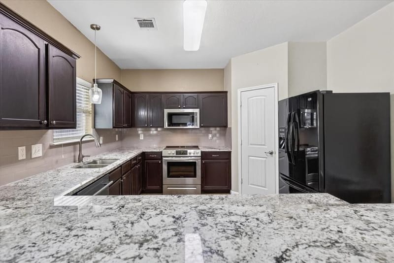 4018 Houston Drive, Heartland TX 75126 - Photo 13