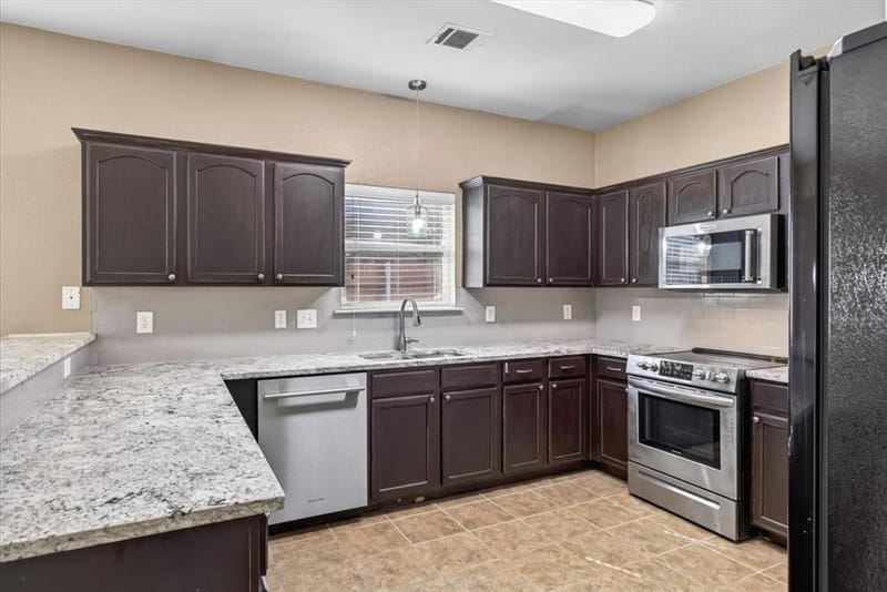 4018 Houston Drive, Heartland TX 75126 - Photo 7
