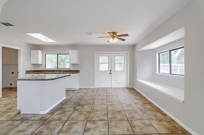 2428 Winford Drive, Grand Prairie TX 75052 - Photo 12