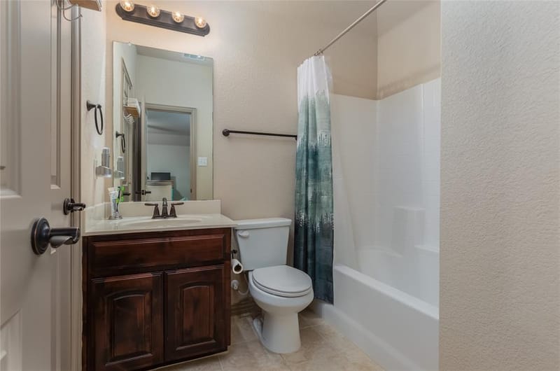 3841 J E Woody Road, Springtown TX 76082 - Photo 23