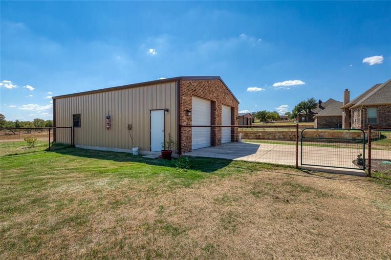 3841 J E Woody Road, Springtown TX 76082 - Photo 28