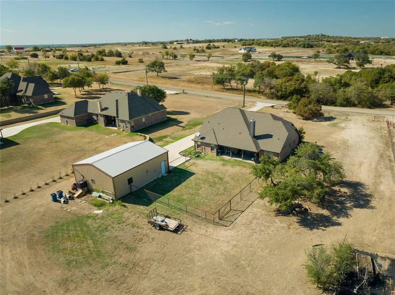3841 J E Woody Road, Springtown TX 76082 - Photo 33
