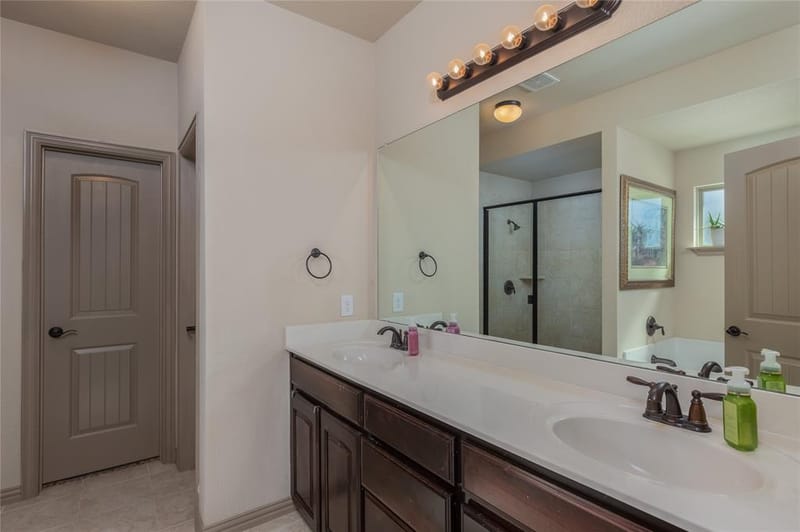 3841 J E Woody Road, Springtown TX 76082 - Photo 19